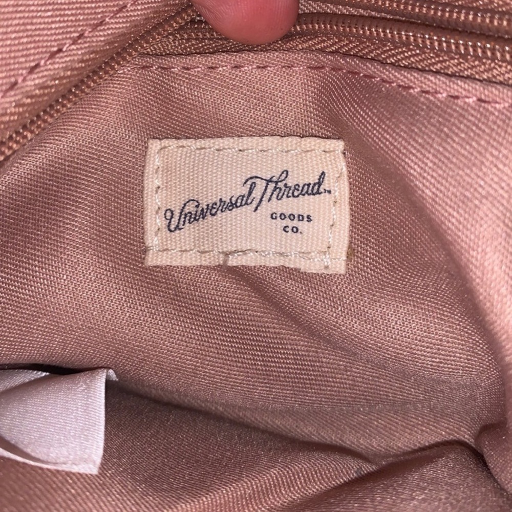 Universal Thread wallet - Picture 6 of 7